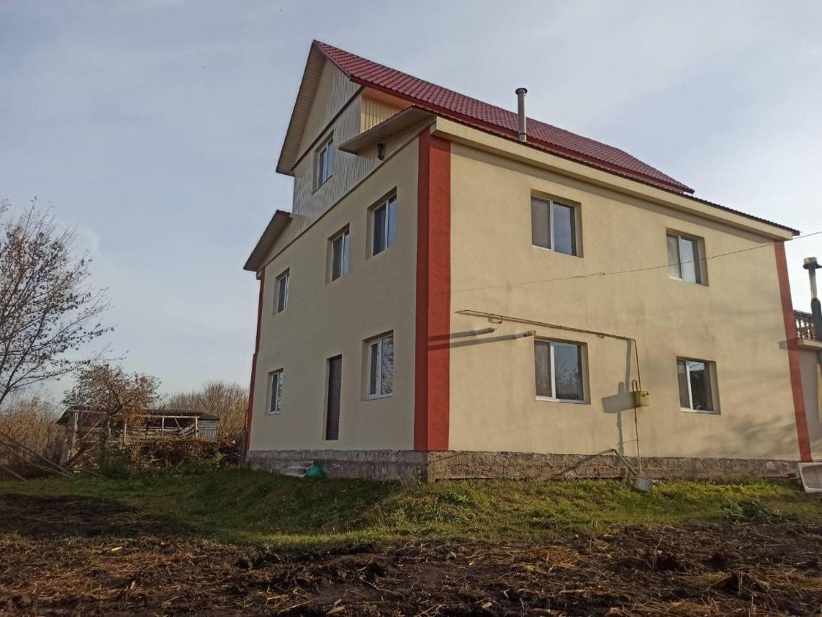 Гостевой дом Хуторок Свержио Чесновка Экстерьер фото
